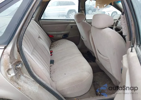 1995 Ford Taurus Gl/Se z USA, uszkodzony, nr VIN 1FALP5246SG211158